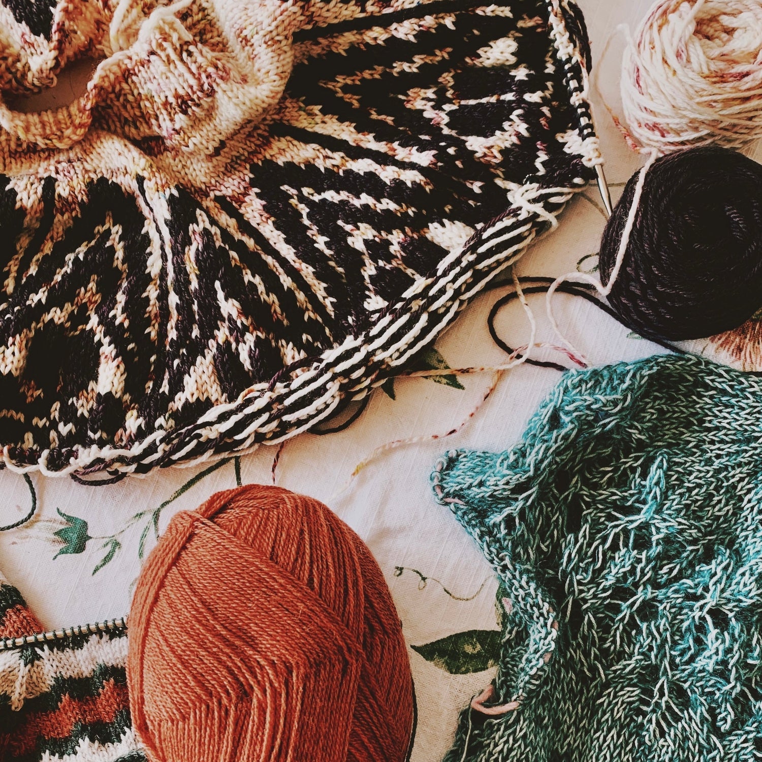 autumb knitting projects sweater colourwork yarn flat lay