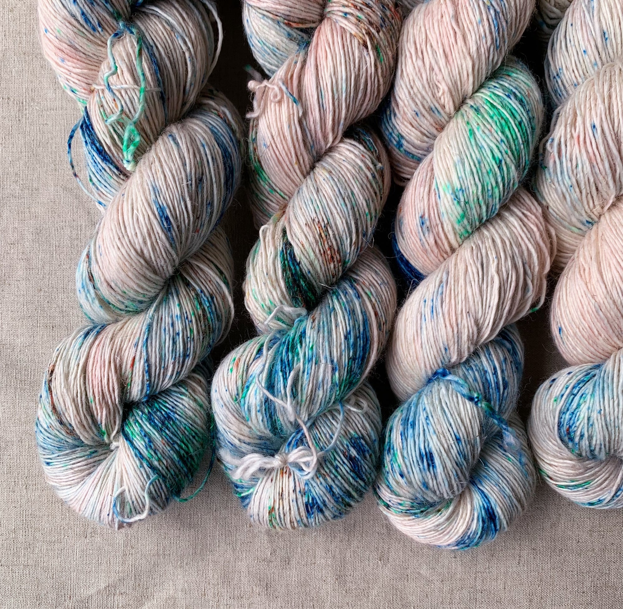 Llano - Merino/Linen Fingering - DTO
