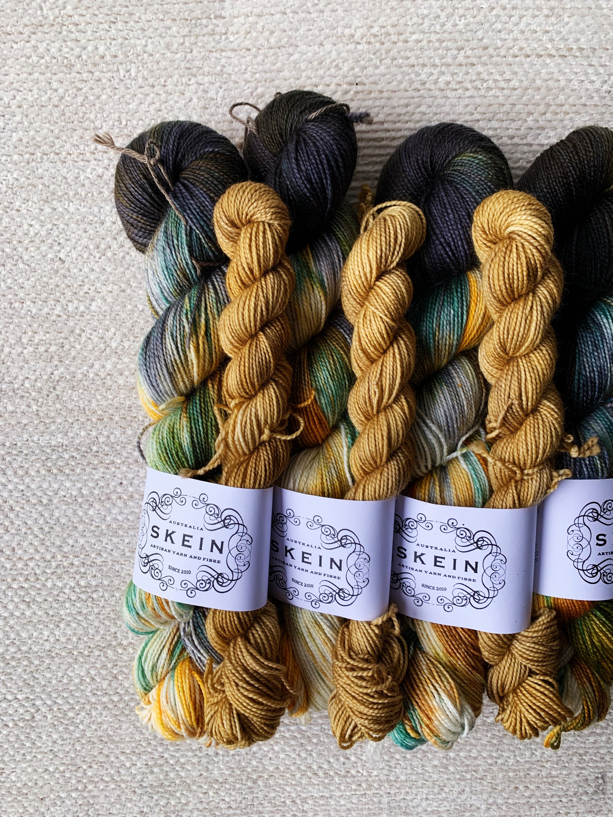 Daisy - Sock Kit - Floral Folk Collection